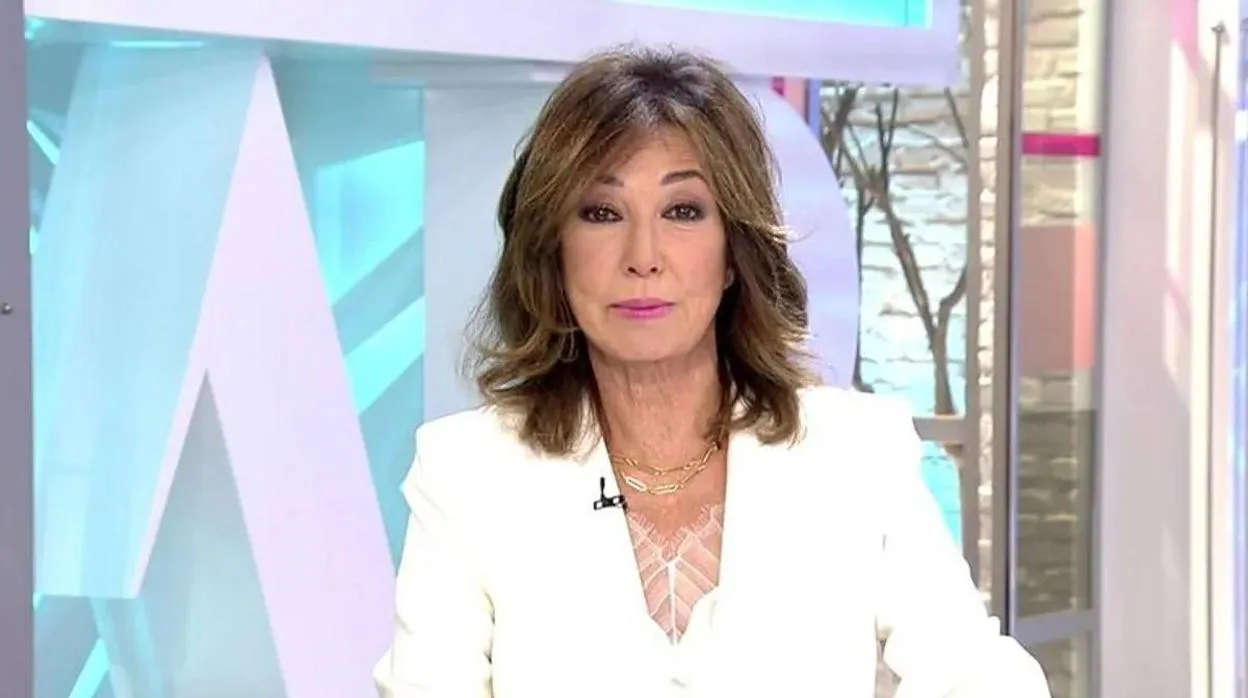 Ana Rosa Quintana se despidió del público de su programa en Telecinco el 2 de noviembre de 2021