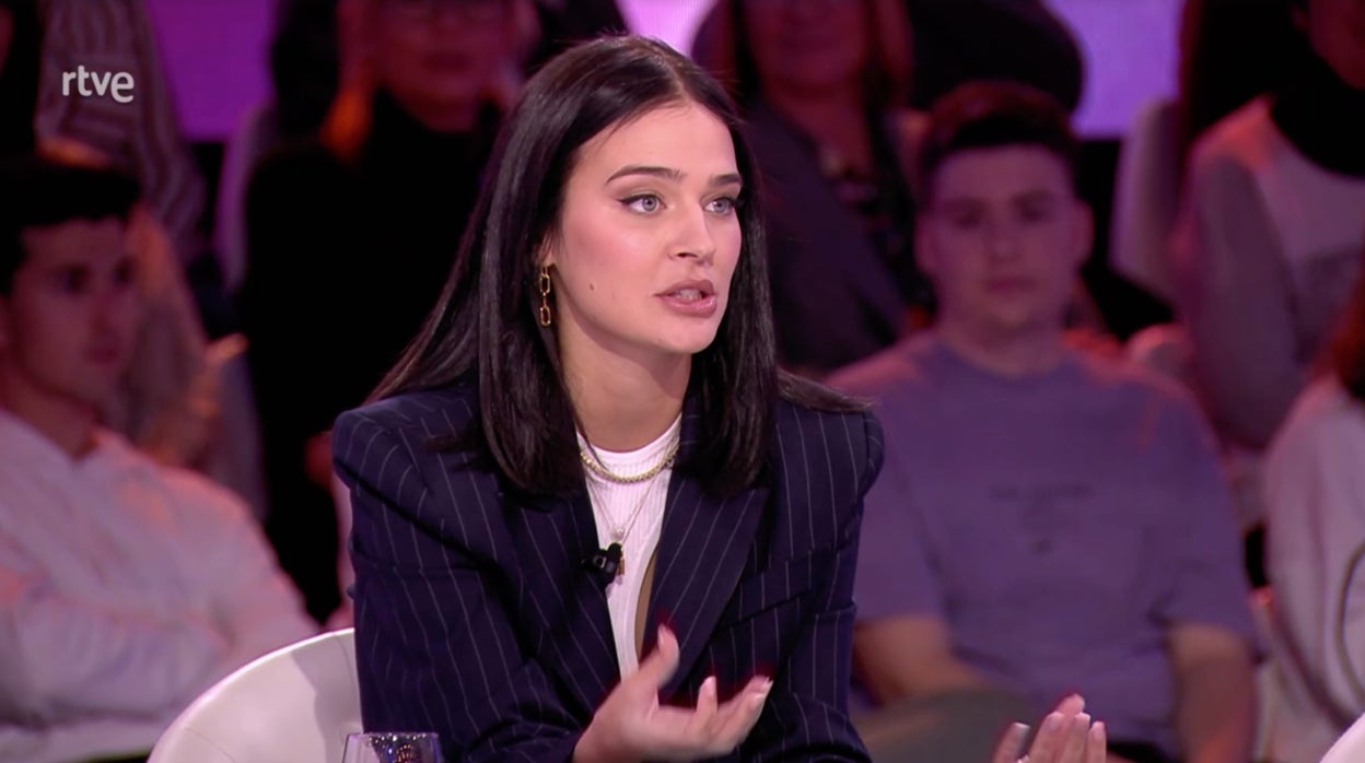 Laura Escanes, durante su entrevista con Julia Otero en 'Días de Tele'.