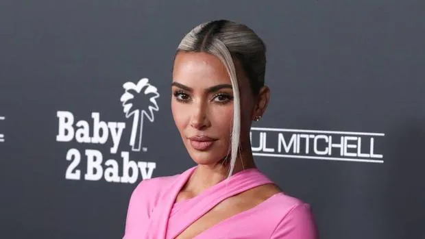 Kim Kardashian da un giro total a su carrera y ficha por una de las series más polémicas: «¡Que no la estropee!»