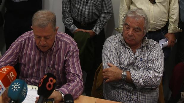 Luis Arenal y Gonzalo Pando, durante la rueda de prensa del lunes