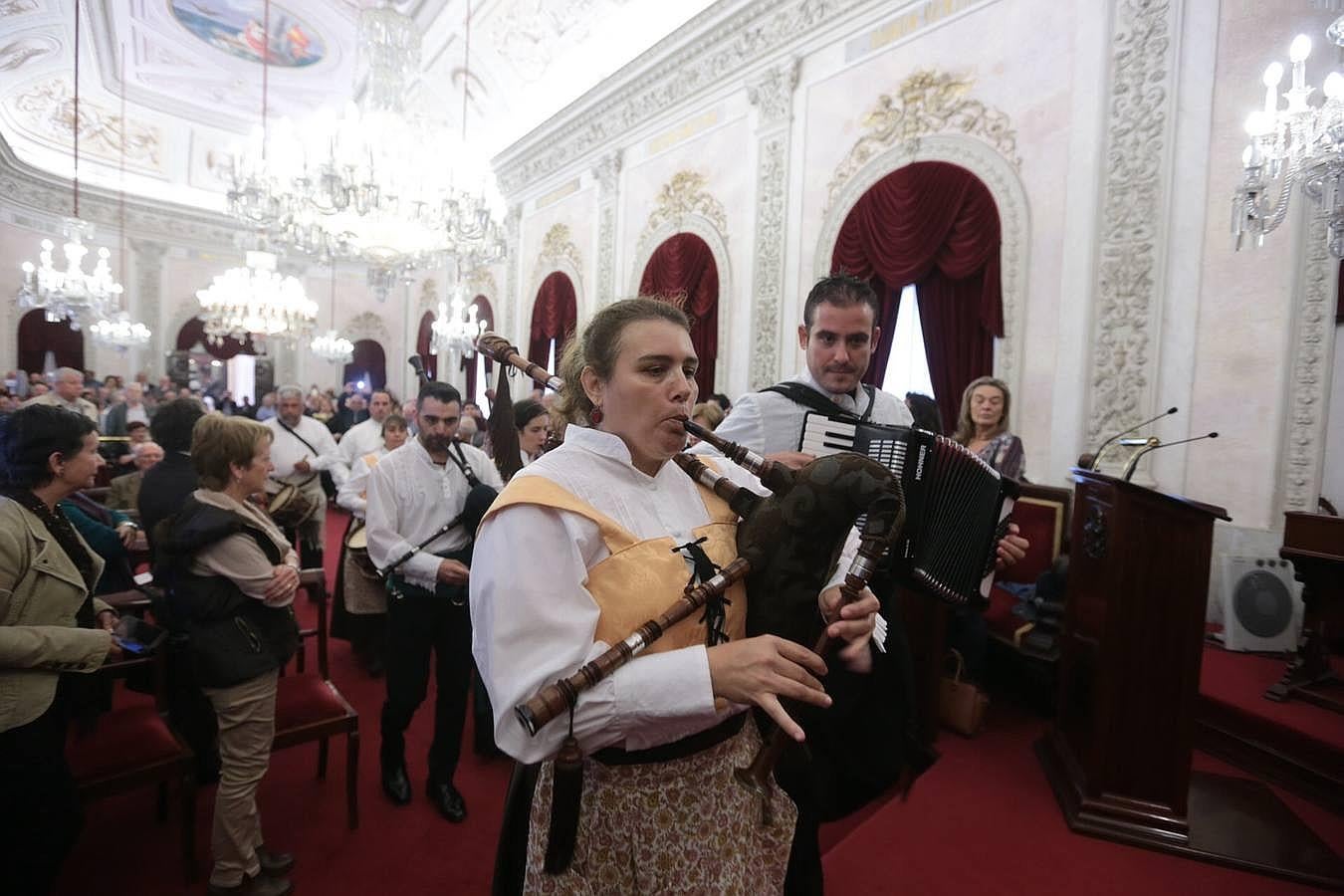 Reconocimiento al pueblo gallego en Cádiz