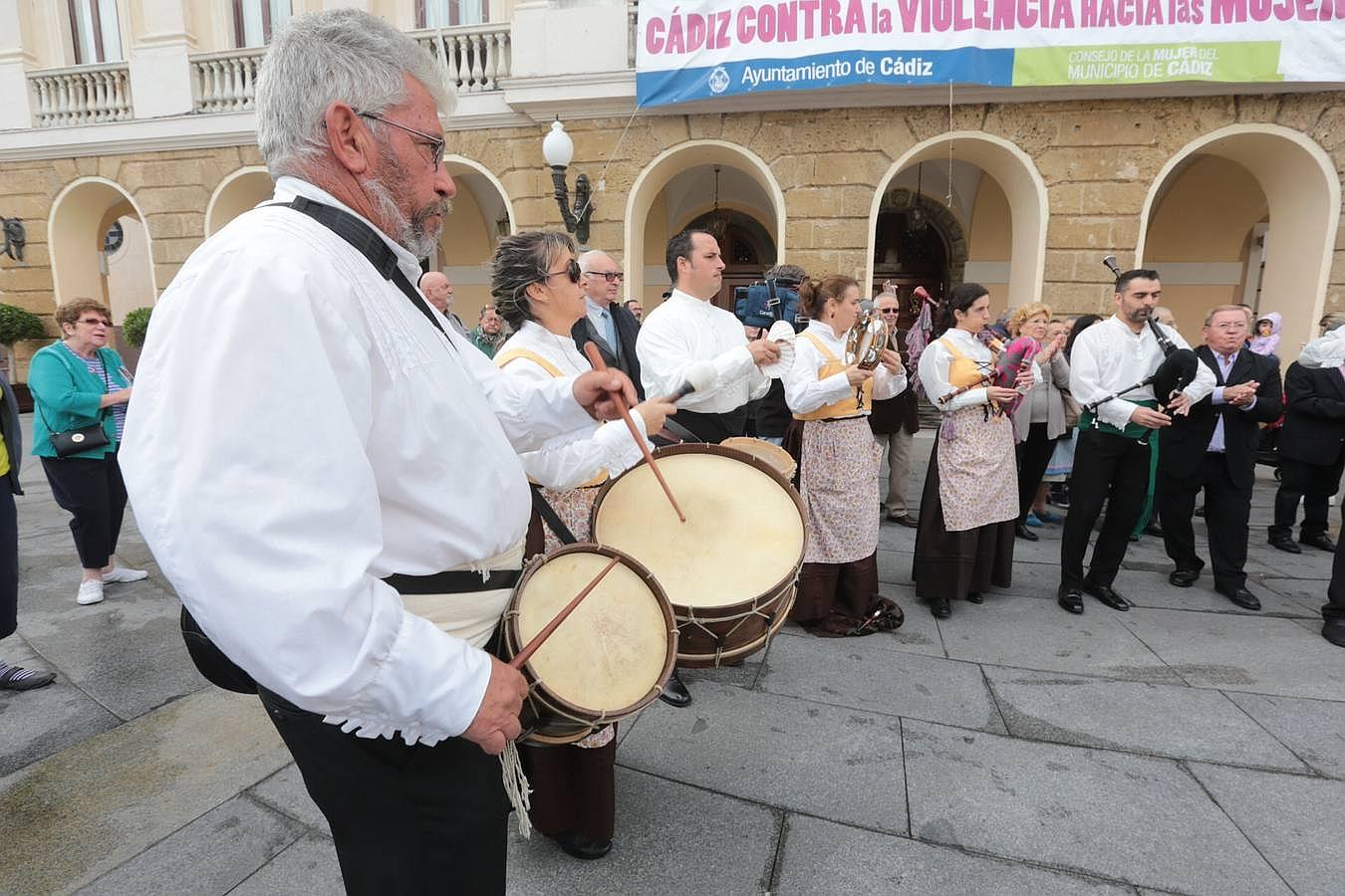 Reconocimiento al pueblo gallego en Cádiz