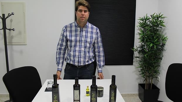 Un ingeniero agrónomo se arriesga con la aceituna de manzanilla para hacer un aceite ecológico