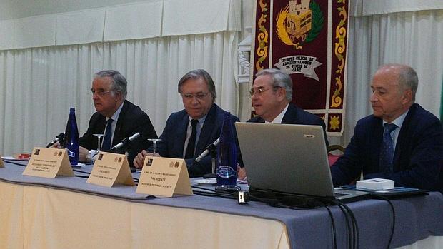 Encuentro entre el Poder Judicial y los Administradores de Fincas en Jerez