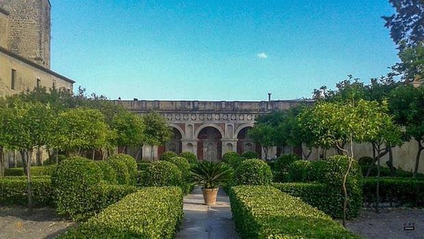 Fomento aporta unos 97.400 euros para restaurar la logia del jardín del Palacio de los Ribera de Bornos