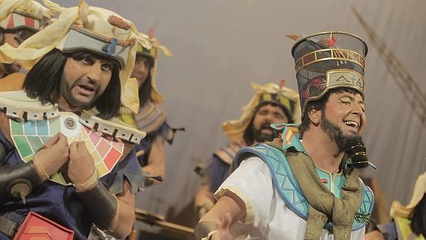 Dos chirigotas de Cádiz, objeto de análisis lingüístico en El Cairo