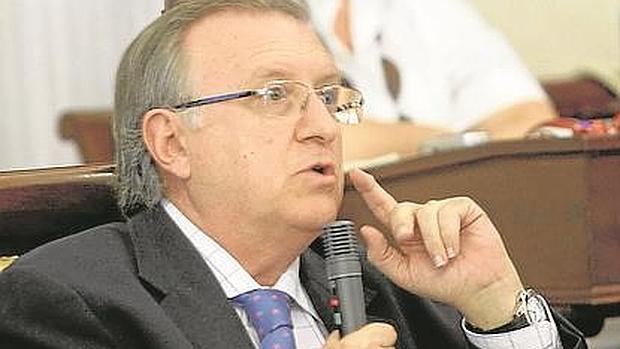 «Si la mayoría pide la retirada de las cuentas empezamos de cero»