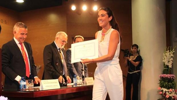 La especialista Pilar Bellanco de Quironsalud Campo de Gibraltar, premio al mejor currículum MIR