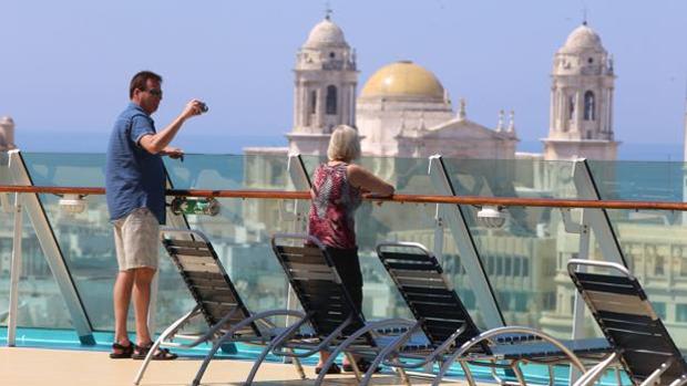 Cádiz atrae a más de un millón de turistas en sólo seis meses