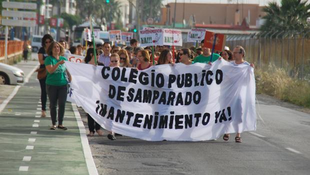 El curso se inicia con los centros de Defensa sin mantenimiento