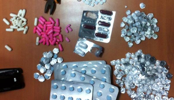 Pillado por la Policía Local de La Línea con más de 400 pastillas ansiolíticas