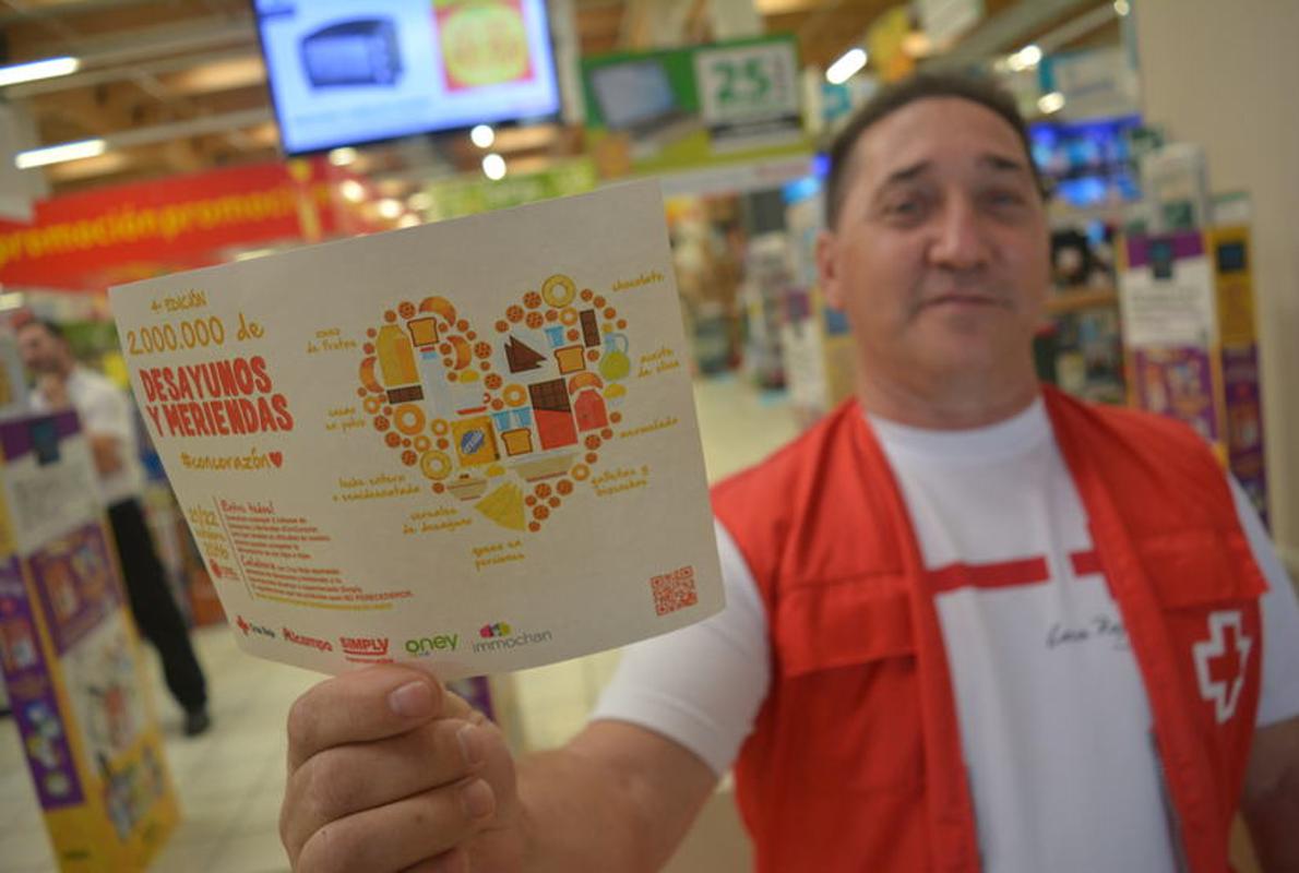 Cruz Roja Española recoge 13.900 desayunos y meriendas #ConCorazón