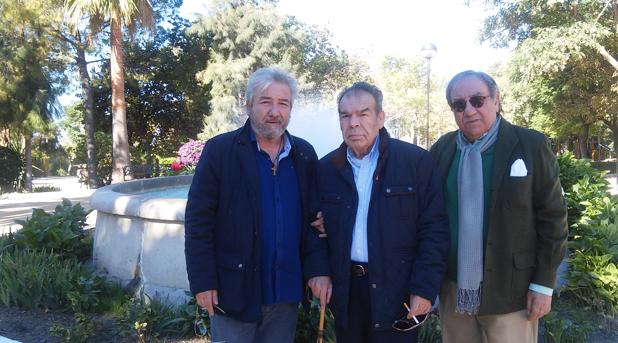 Agustín Torres, Emilio Torres y Emilio Carrillo, de la asociación Estipen