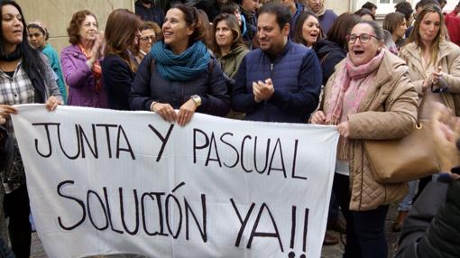 La negativa de las clínicas Pascual a ingresar pacientes sobrecarga al Puerta del Mar