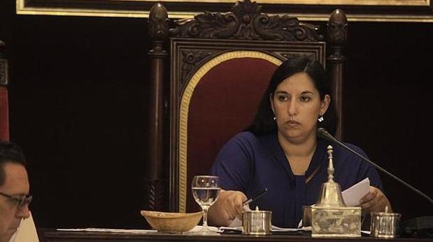 Según Fernández, «Pozuelo responde a la línea más dura del PP»