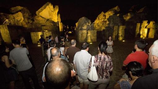 Visitas nocturnas a Itálica