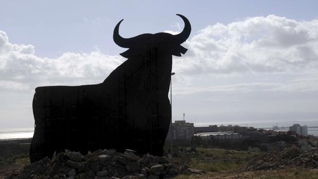 El toro de Osborne no es un símbolo oficial de España, según el Supremo