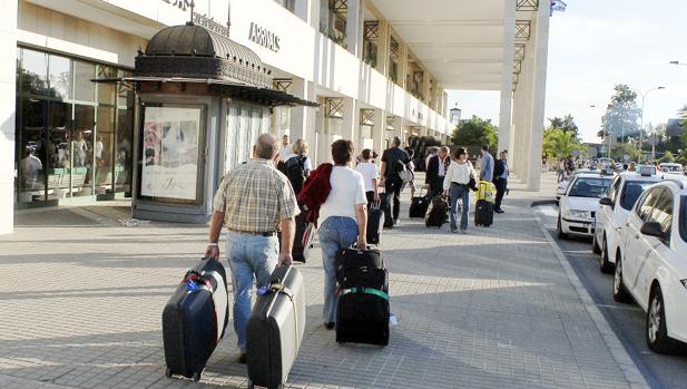 El aeropuerto de Jerez tendrá dos vuelos semanales con Zúrich de abril a octubre