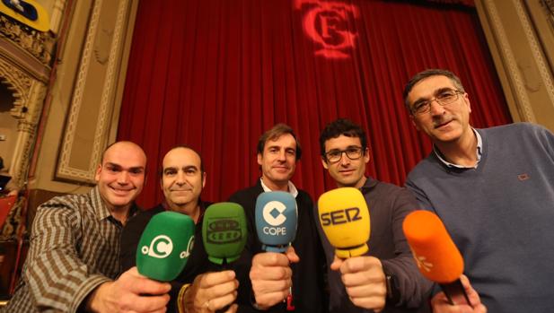 La radio gaditana festeja su día en el Gran Teatro Falla