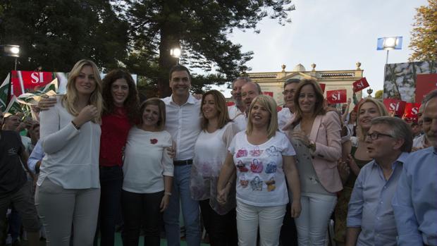 Mitin de Pedro Sánchez en Jerez el pasado junio durante la campaña de las generales del 26-J