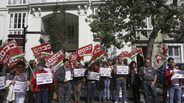 Denuncian 'esquirolaje' en los exámenes de los conservatorios gaditanos