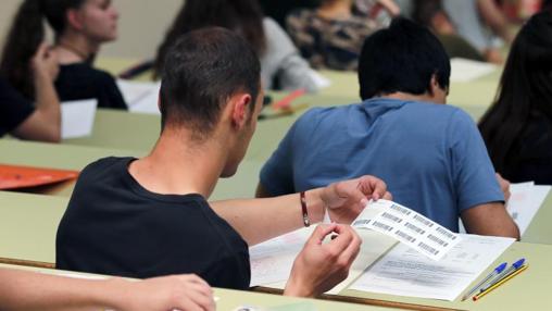 Un total de 5.670 jóvenes se presentan desde hoy a Selectividad en Cádiz