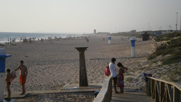 Imagen de la playa de El Palmar donde se ha producido el suceso
