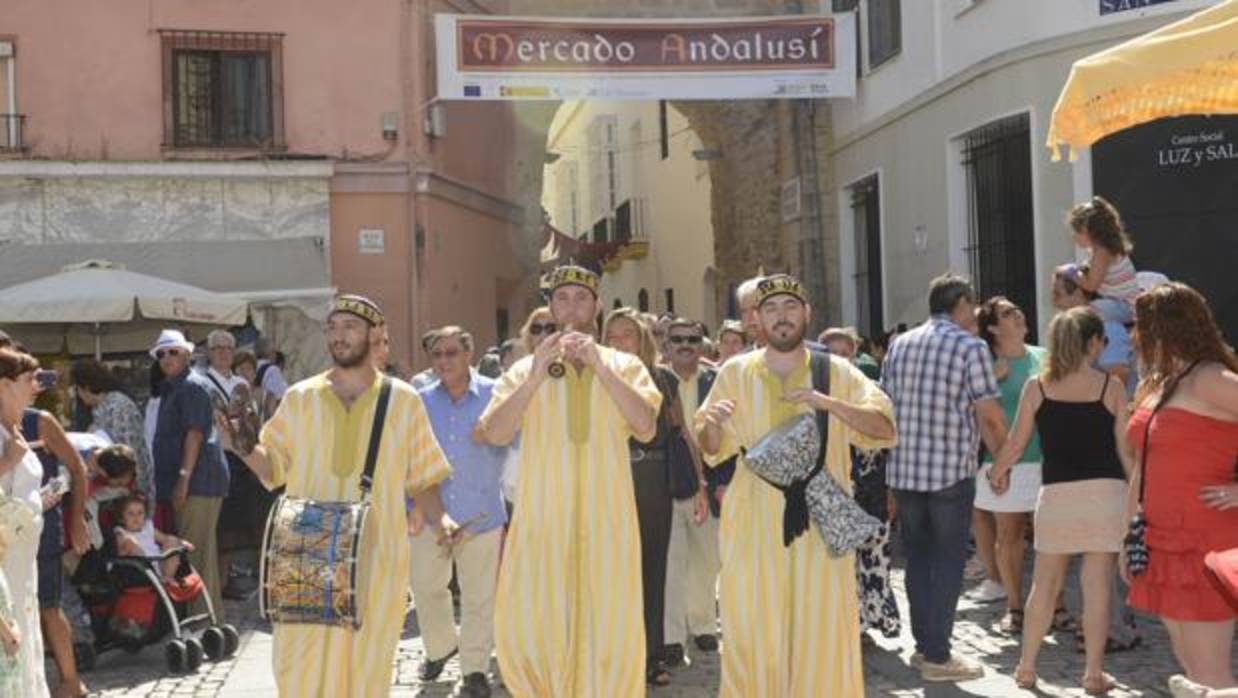 Las calles del Pópulo volverán a la época de Al-Andalus