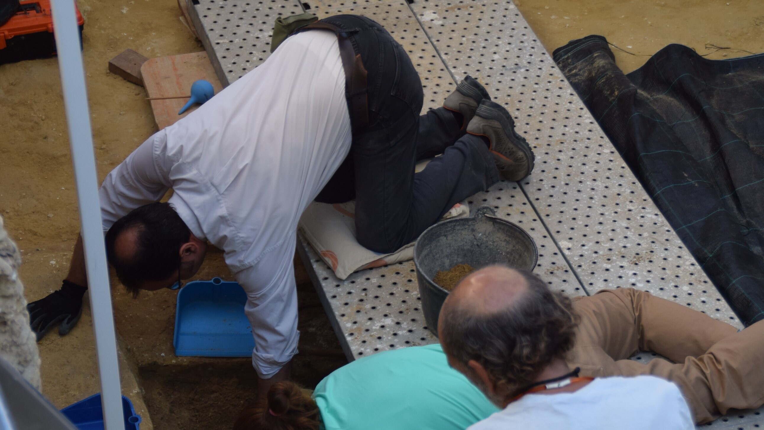 Avanzan los trabajos de exhumación en la fosa común del cementerio de San Fernando