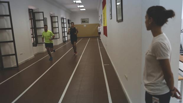 La Armada oferta 330 plazas para tropa y marinería en Cádiz