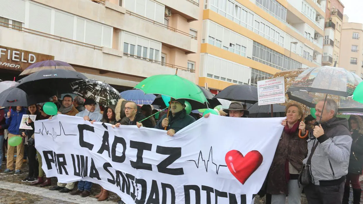 Manifestación en Cádiz en demandad de una sanidad de calidad