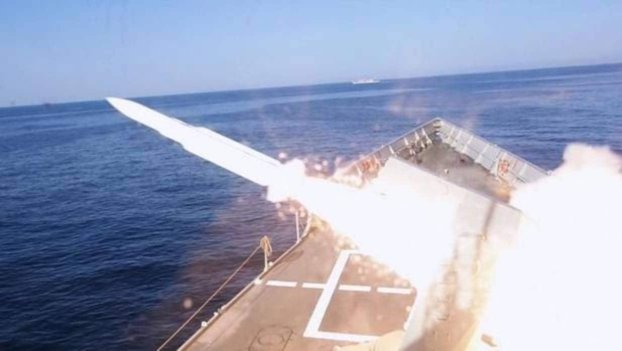 Lanzamientos de misiles en el Golfo de Cádiz