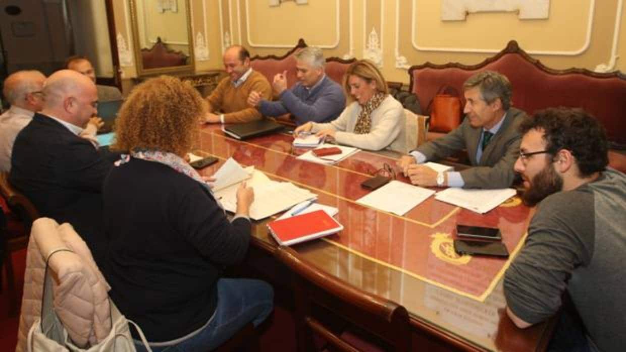 Imagen del Consejo de Administración celebrado esta tarde en el Ayuntamiento.