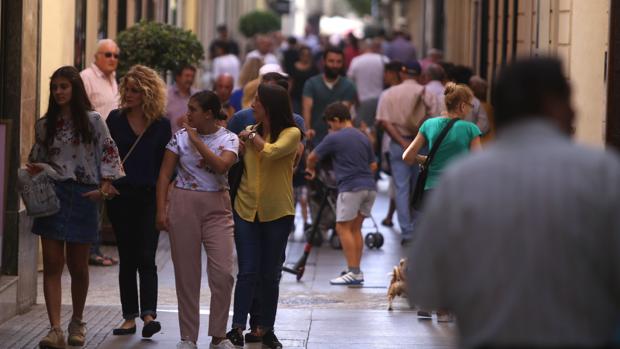 Los comerciantes califican de «histórico» el 'Black Friday' en el centro de Cádiz