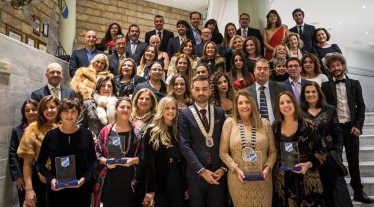 Skål Cádiz entrega sus premios a Canal Sur, Grupo Osborbe y Diputación de Cádiz