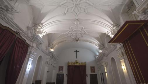 La yesería original de lo que fue esta capilla de la VOT de Santo Domingo.