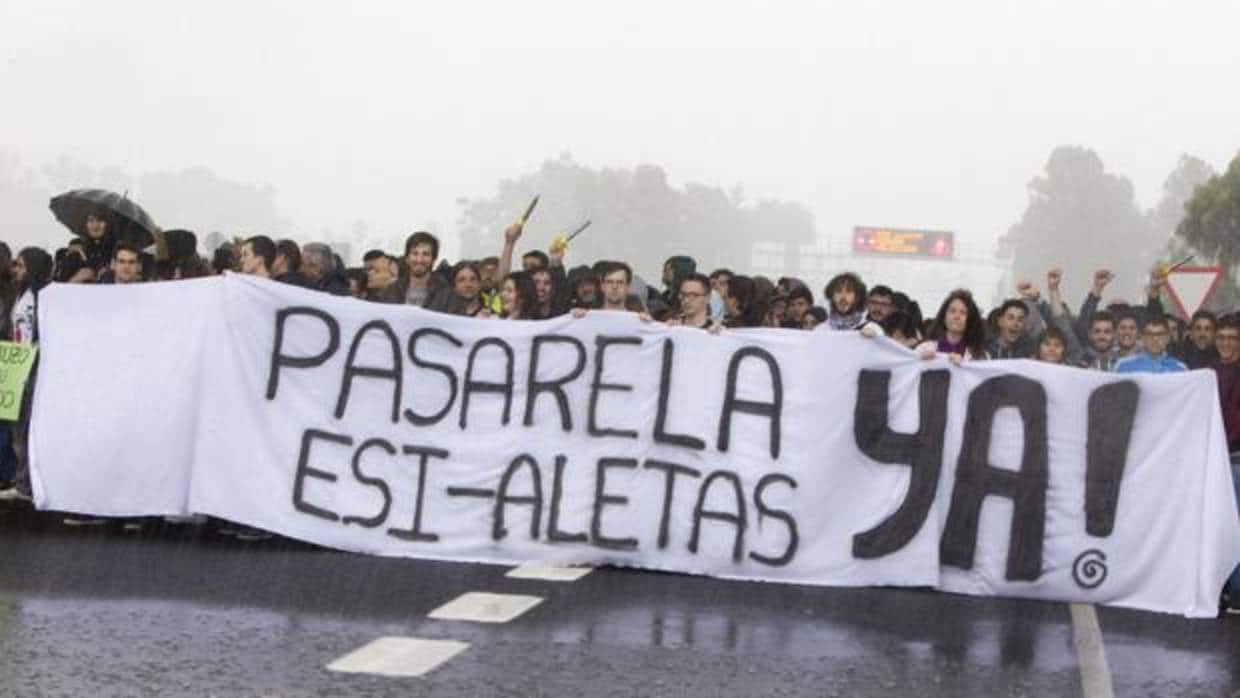 Protesta de los alumnos de la ESI en mayo del año pasado
