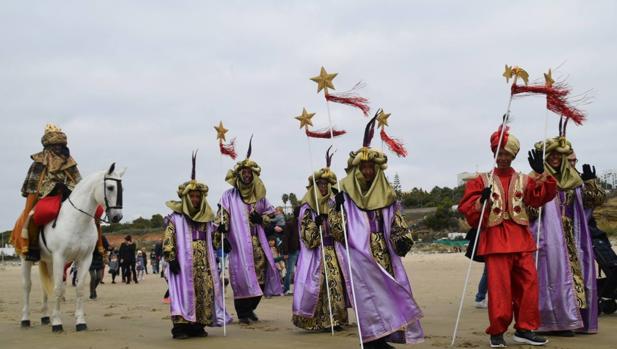 Los Reyes Magos adelantan su visita a Cádiz