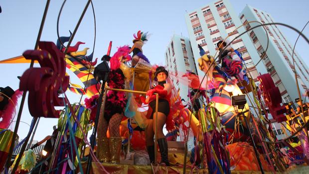 Los carruseles de coros y la Cabalgata, atractivos de este domingo