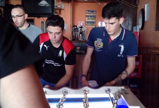 El mejor jugador de futbolín de España es de Morón de la Frontera y tiene de 19 años