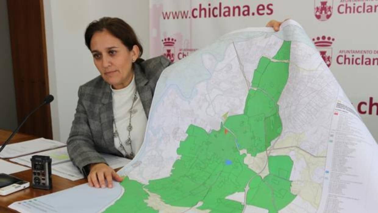 Las viviendas en suelo no consolidado de Chiclana podrán acceder a los servicios básicos