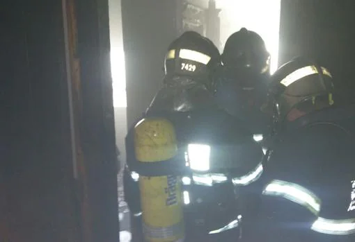 Sofocado un incendio en una vivienda en la Segunda Aguada de Cádiz