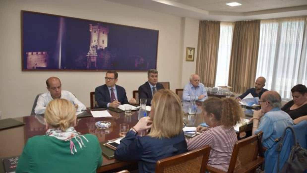 El consejo de administración de Aguas de Cádiz aprobó la creación de una comiisón de investigación.
