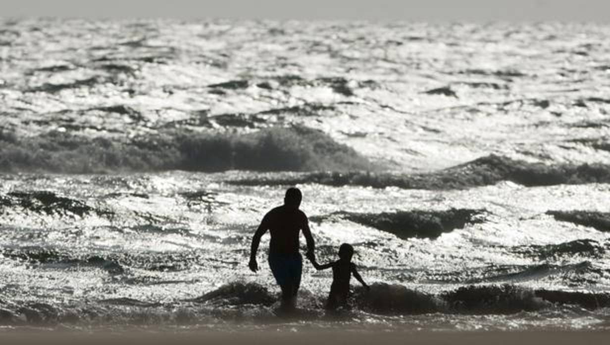 Las playas de Cádiz, atractivo turístico para los visitantes.