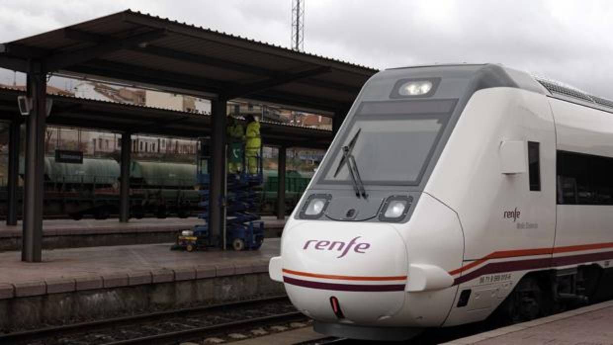 Tren de media distancia de Renfe