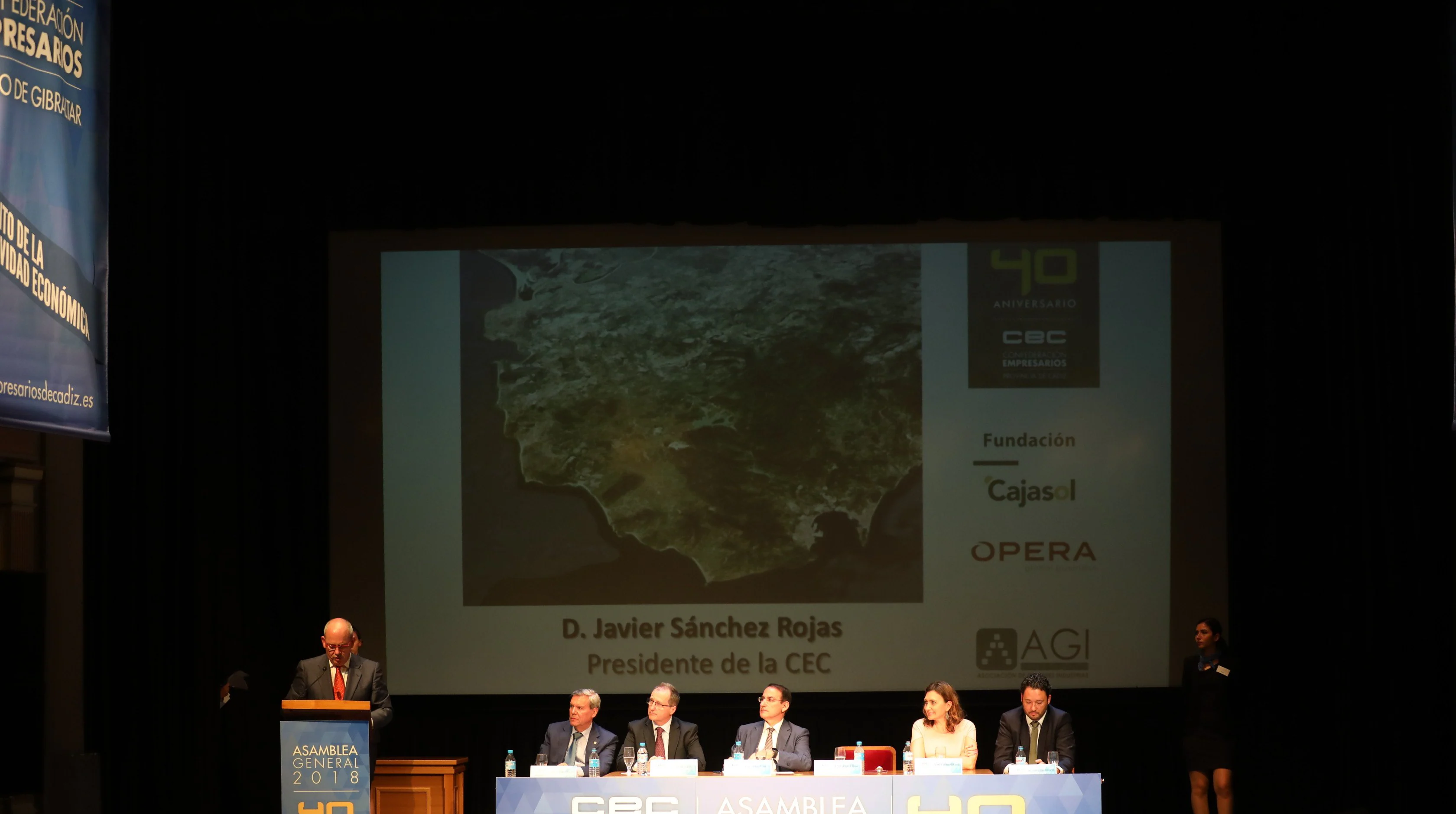 Momento del discurso del presidente de la CEC, Javier Sánchez Rojas