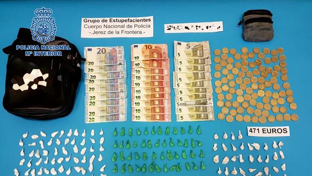 Tres detenidos y desmantelado un punto de venta de heroína y cocaína en Jerez