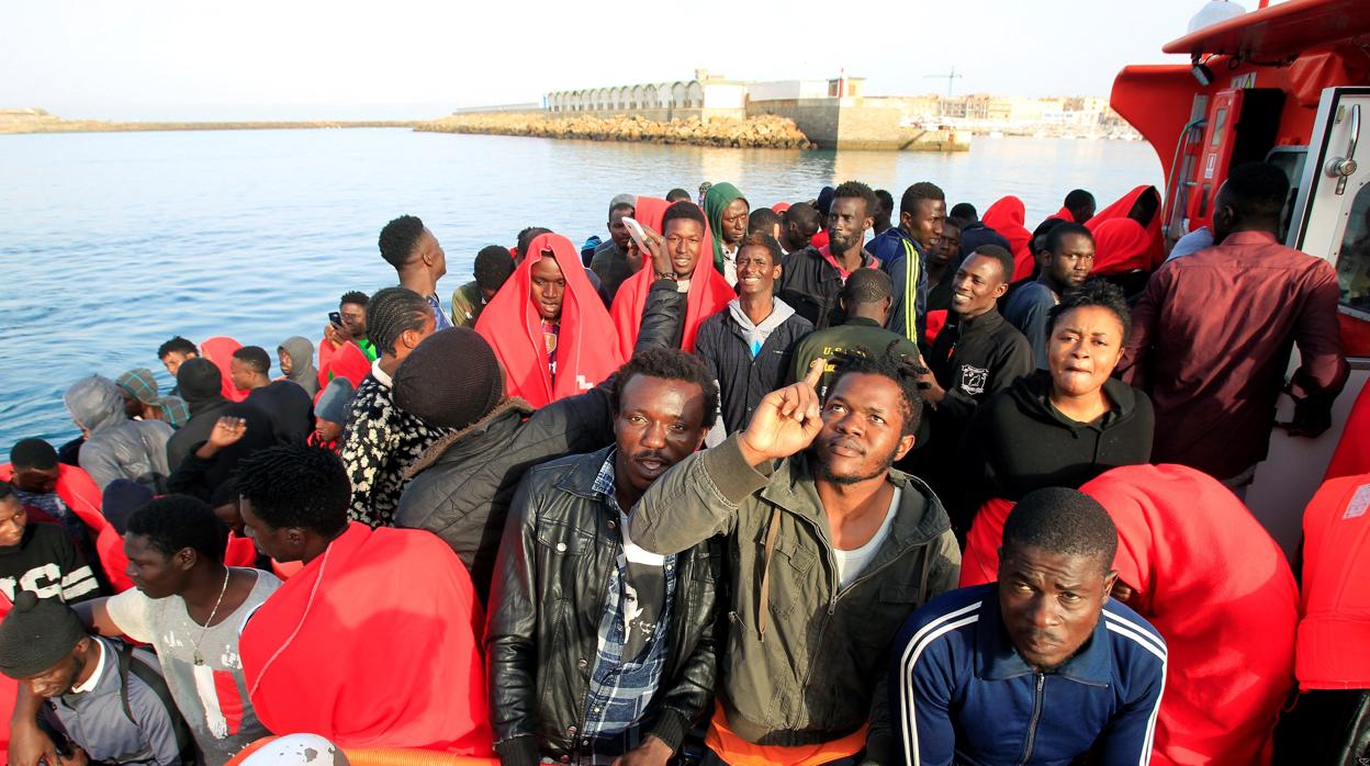 Inmigrantes rescatados el domingo 24 de junio.