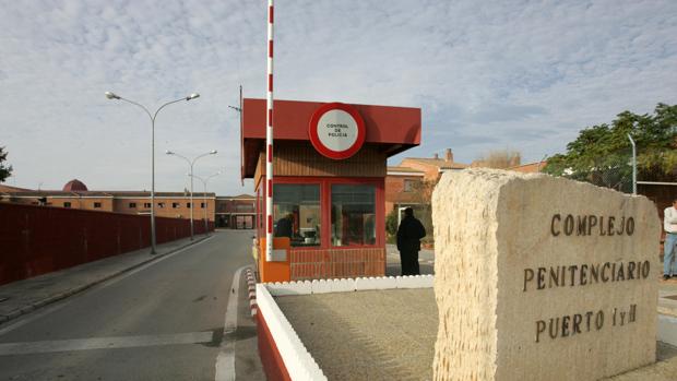 Entrada al complejo penitenciario Puerto I y II.