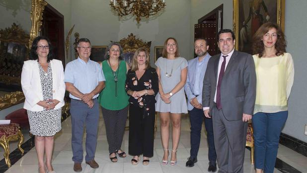 Diputación firma un acuerdo con seis entidades para fomentar el emprendimiento en Cádiz